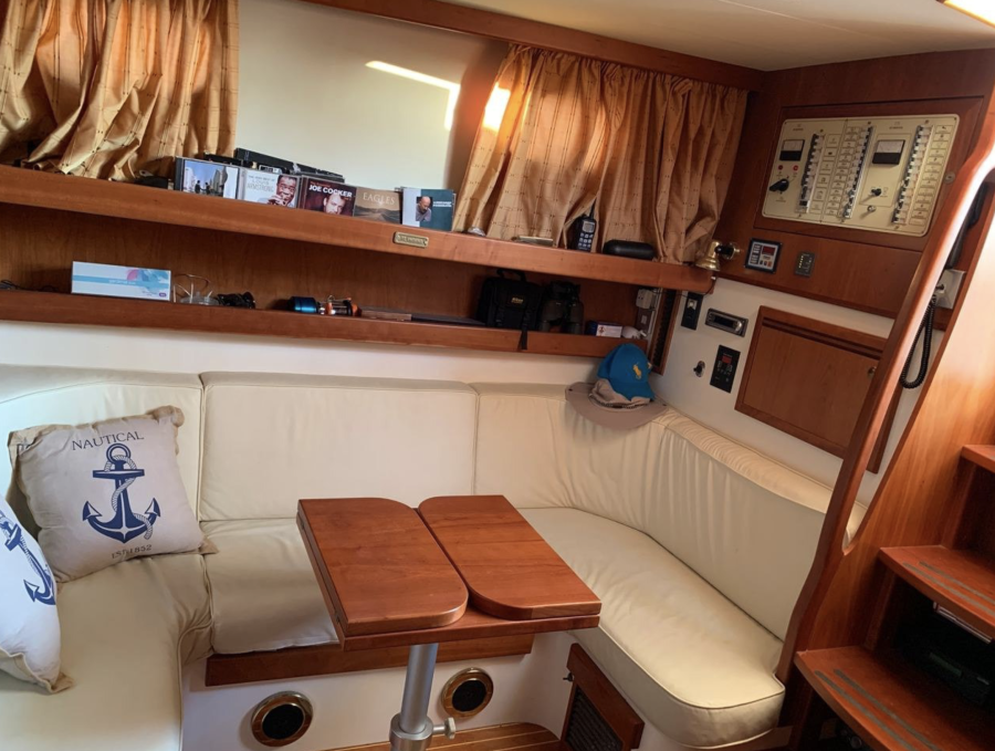 Apreamare 38 кают компания